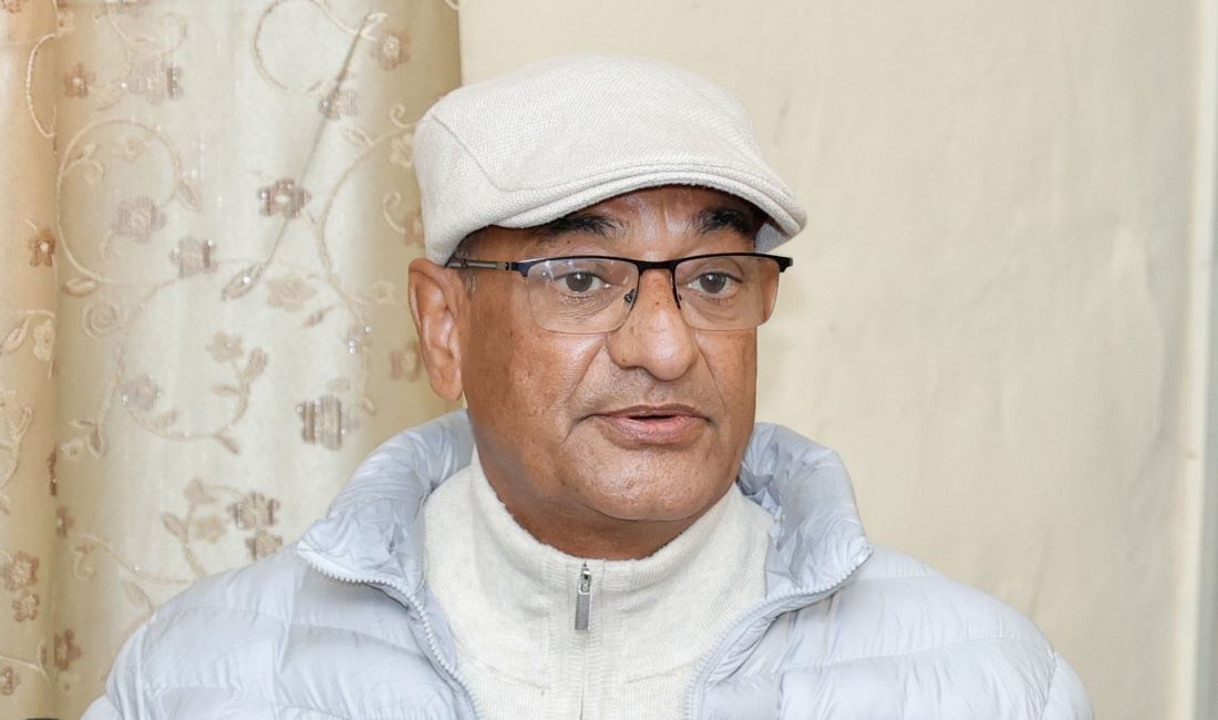 राजनीतिक प्रतिशोधका कारण आफूलाई पक्राउ गरिएको लेखकको टिप्पणी